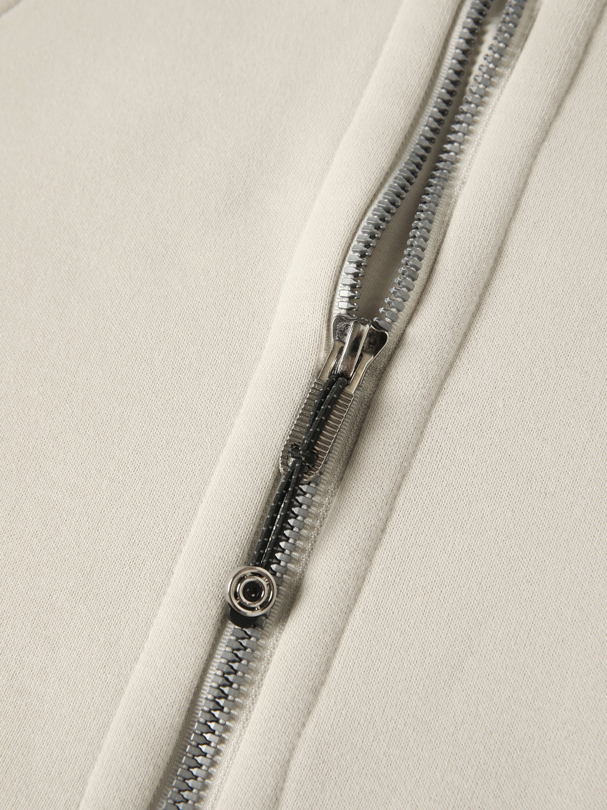 sportyandchic,giftsunder100,holidaygiftguide